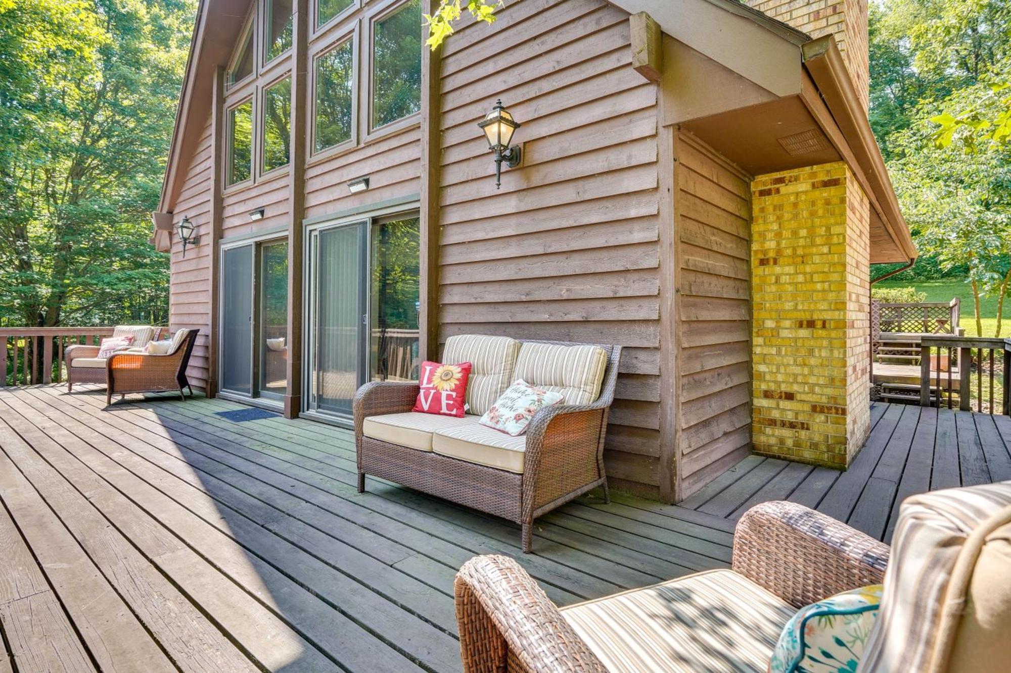 Howard Cabin Rental About 3 Mi To Apple Valley Lake! Mount Vernon Extérieur photo