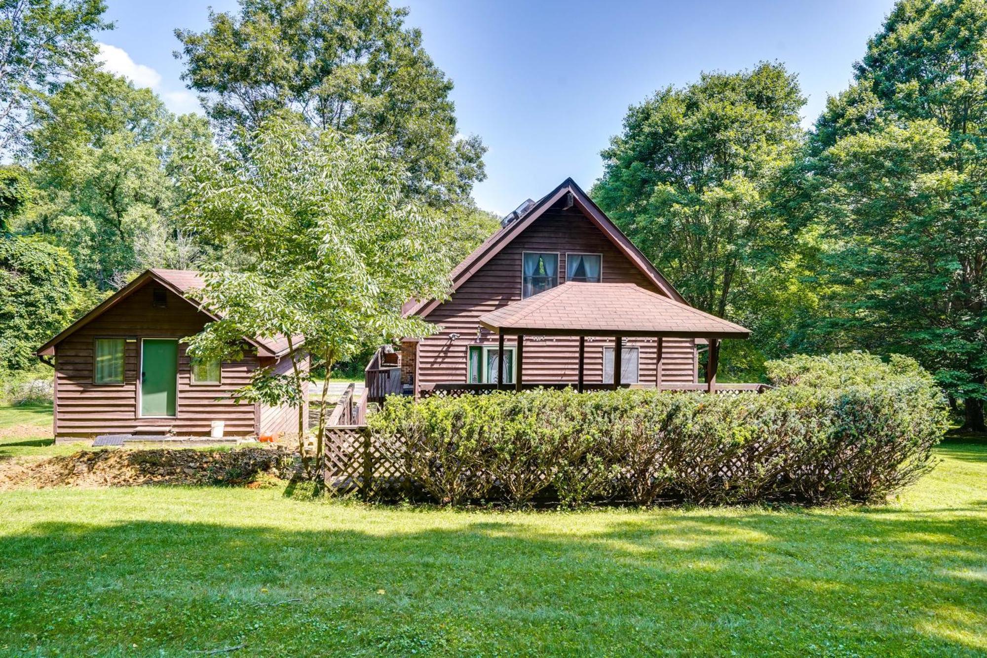 Howard Cabin Rental About 3 Mi To Apple Valley Lake! Mount Vernon Extérieur photo